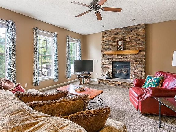3rd image of 11248 Glen Abbey Dr