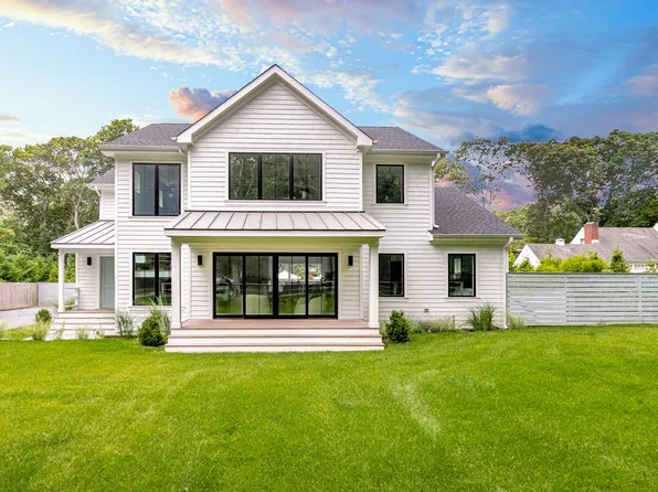 1179 Springs Fireplace Rd, East Hampton, NY 11937