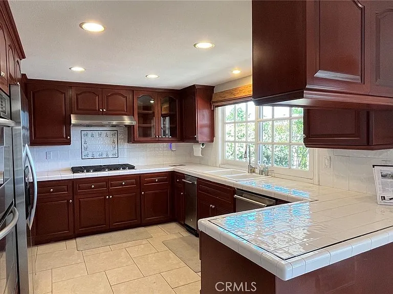 24574 Indian Hill Ln — Photo 31