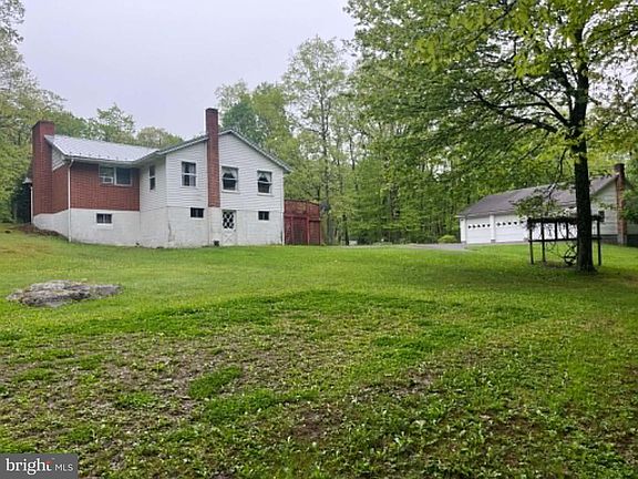5th image of 211 Rocky Mountain Dr
