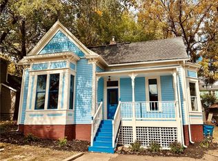 208 Laura St, Liberty, MO 64068