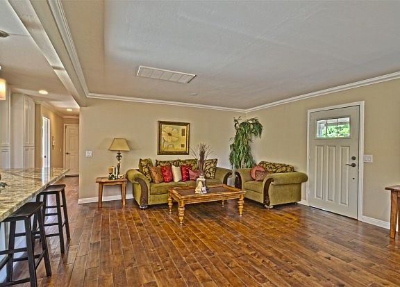3rd image of 2255 Monte Vista Dr