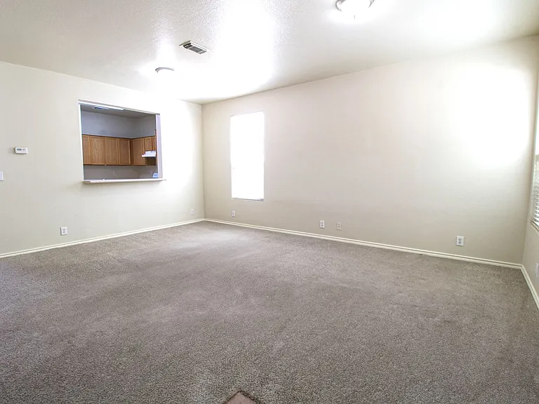 10216 Lateleaf Oak — Photo 2