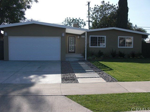 1st image of 303 S Dawn St