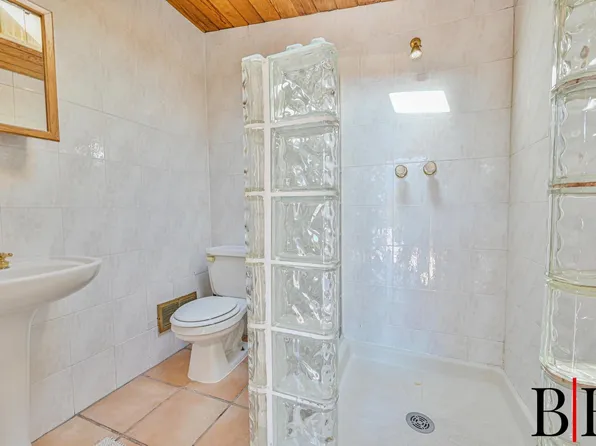 2445 East 65th Street image 17 of 30