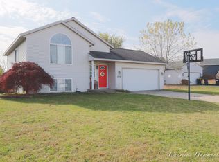 280 Settlers Pass, Cedar Springs, MI 49319