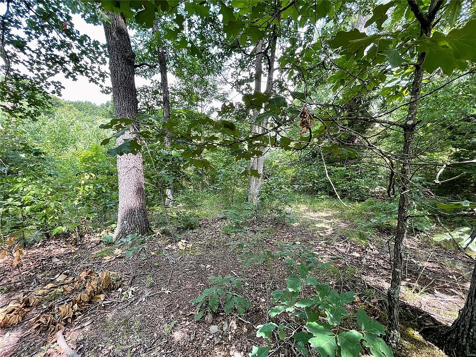 1st image of 7405 Park Dr