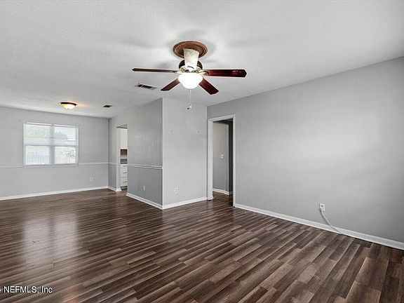 5th image of 11524 HARLAN Drive