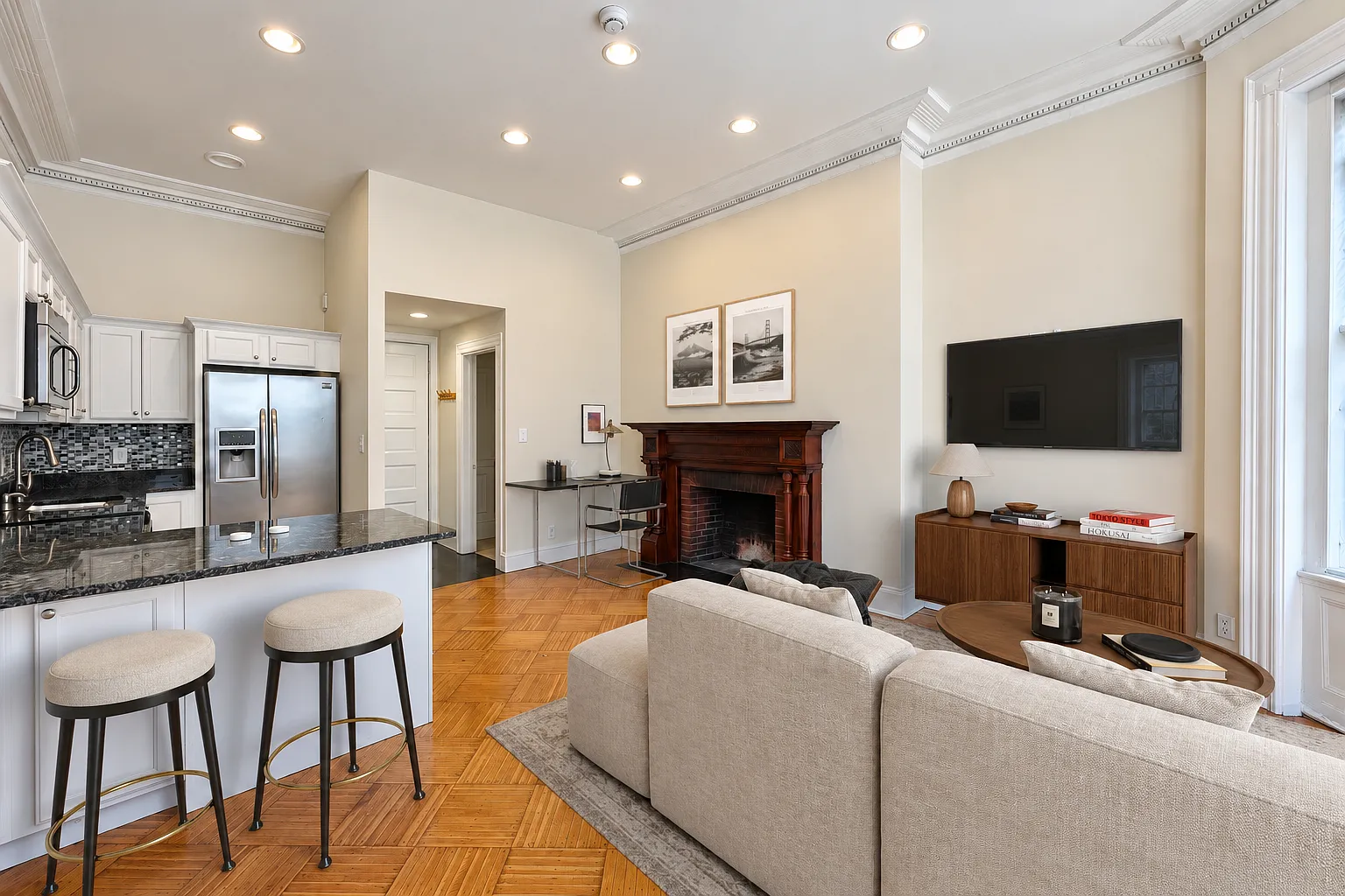 1 bed, 600 sqft, $3,300 — Photo 4