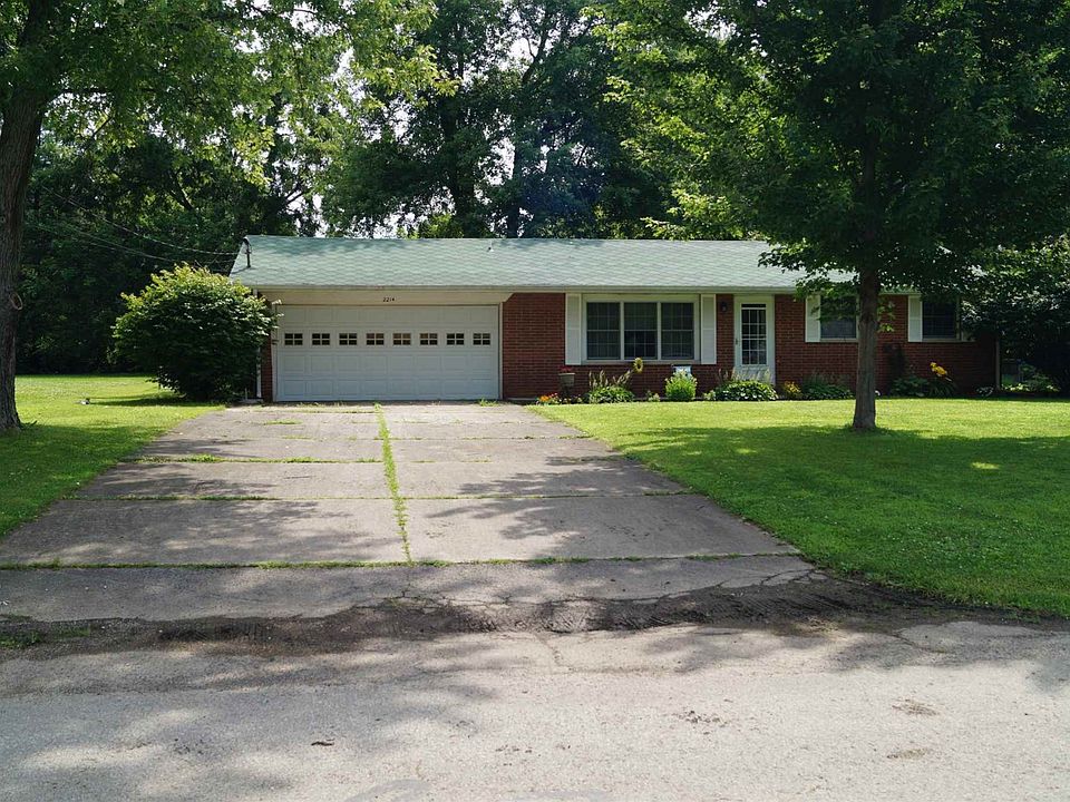1st image of 2214 S Woodbridge Dr