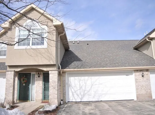 9128 W Elm Ct, Franklin, WI 53132