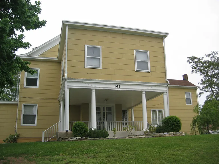 6 Family home