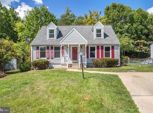 18910 Red Oak Ln, Triangle, VA 22172