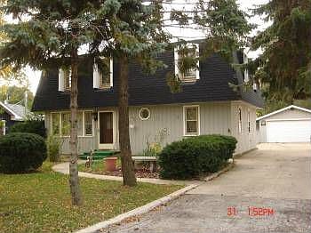 1st image of 3140 N Prater Ave