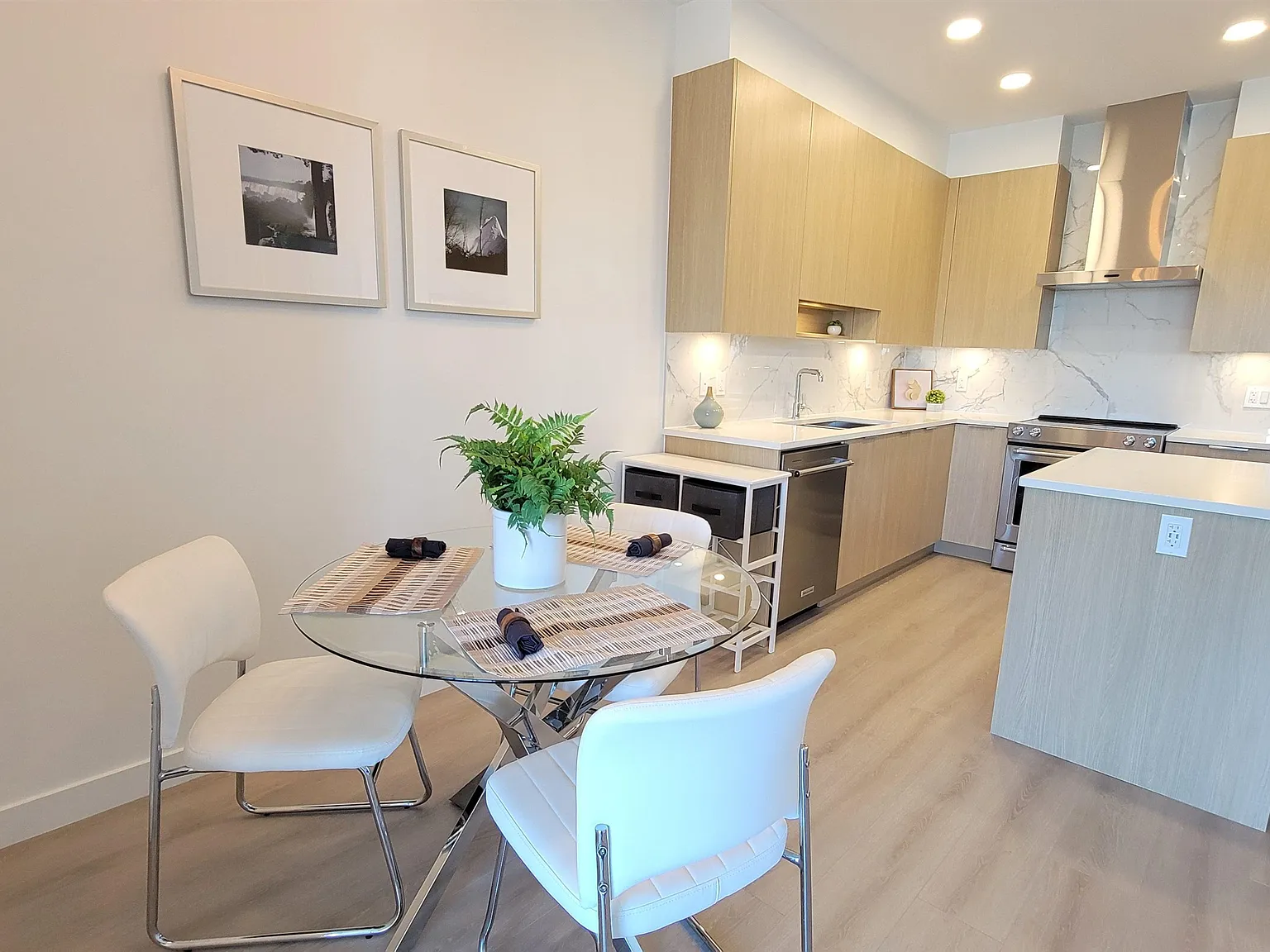 1 bed, 675 sqft, $2,600 — Photo 3