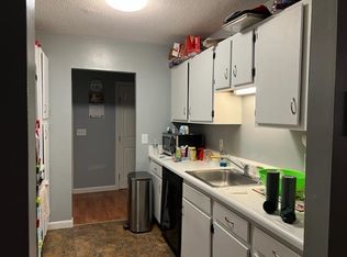 9 Strawberry Bank Rd APT 10, Nashua, NH 03062