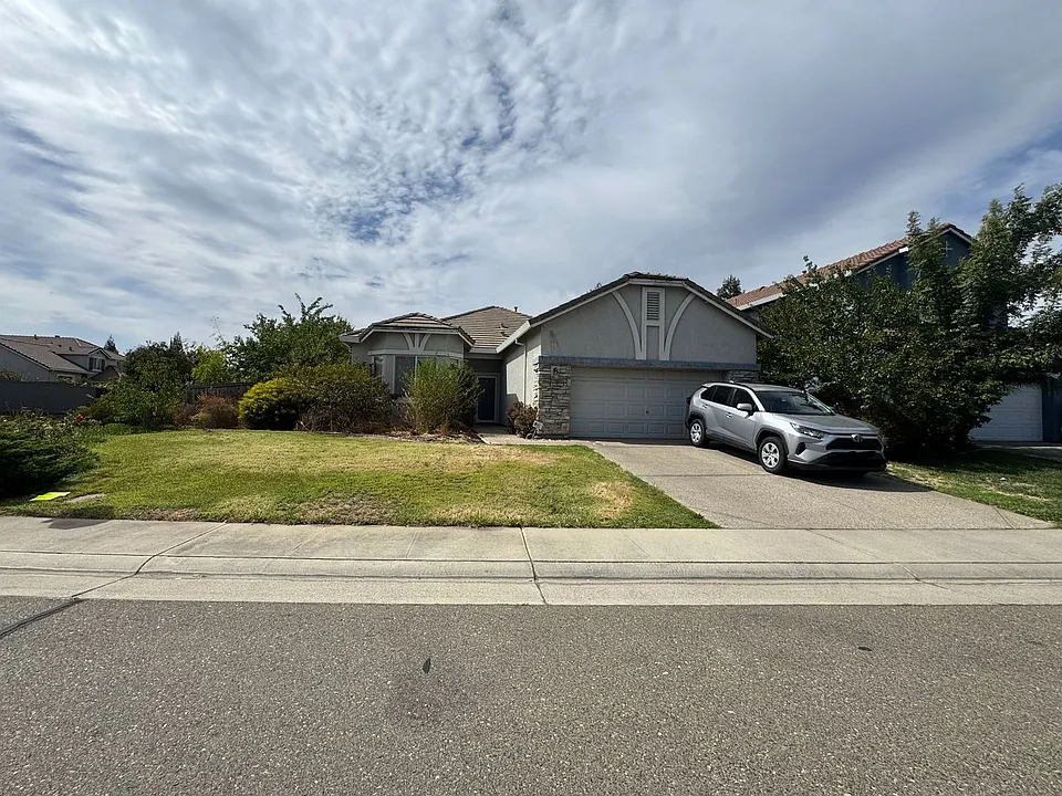 9642 McKenna Dr
