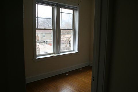 5th image of 4653 N Manor Ave