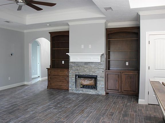 4th image of 3275 Yasmine Dior St