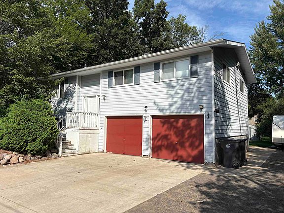 2nd image of 6470 Virginia St