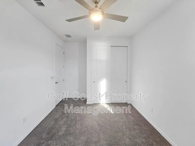 11224 Shoreline Trl — Photo 19