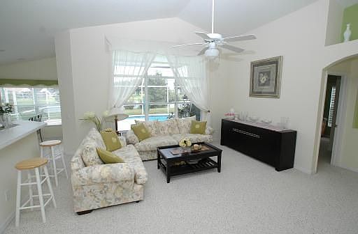 3rd image of 18834 Maisons Dr