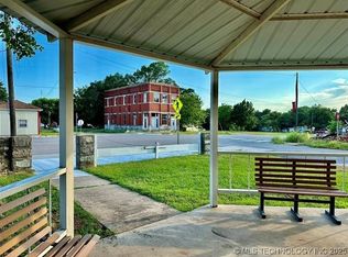 301 W Main St, Roff, OK 74865