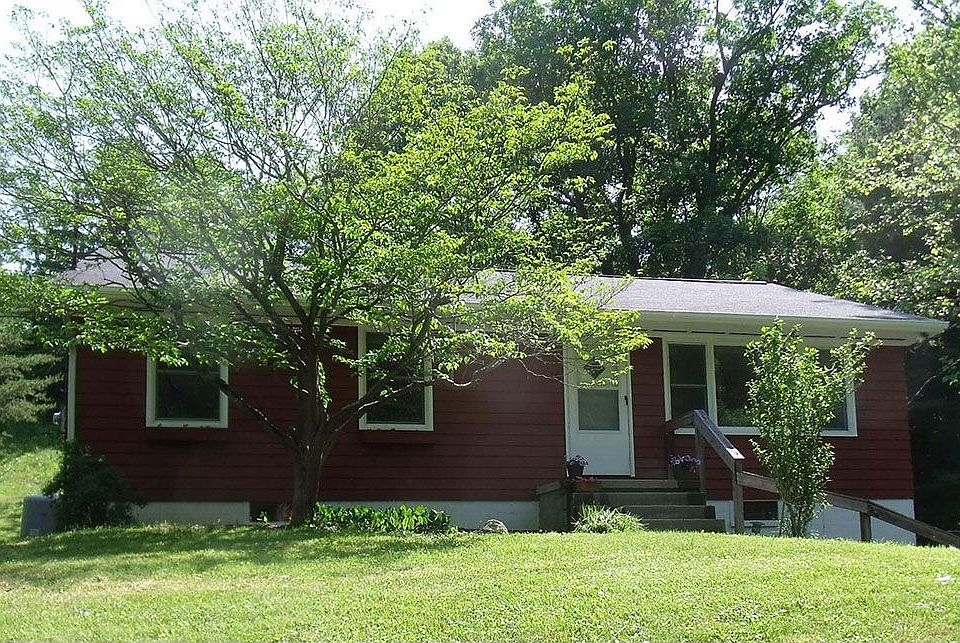 1st image of 16 Mohler Ln