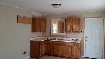 4th image of 902 Ceralvo St