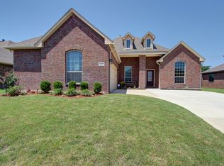 3001 Marigold Ln, Edmond, OK 73013