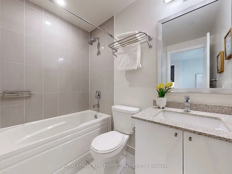 35 Watergarden Dr #615 — Photo 25