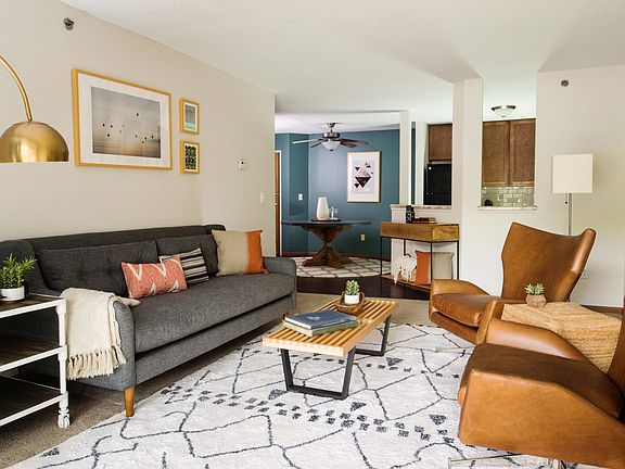 Minnetonka Hills Apartment - Living Room