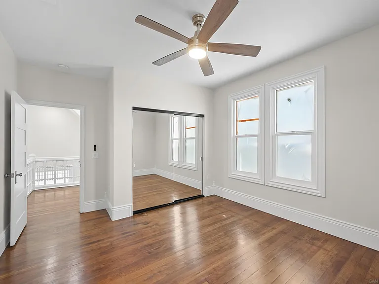 2253 Brant St — Photo 17