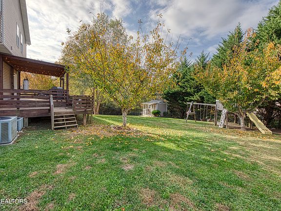 5th image of 1315 Jackson Ridge Ln