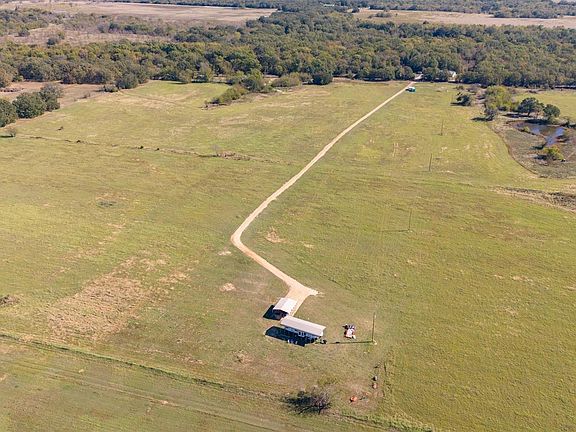 5th image of 11 Acres Cres #3562
