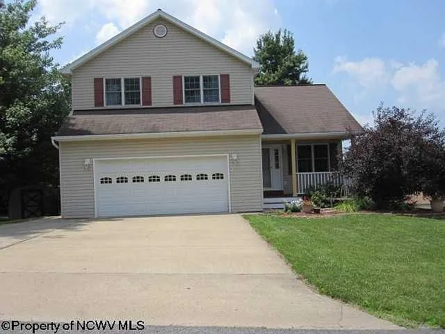 1195 Lehigh Dr photo 1