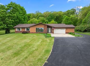3455 Birnamwood DRIVE, Slinger, WI 53086