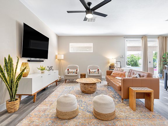 4th image of 4410 Peaceful Heights Ln