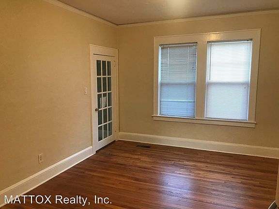 3rd image of 335 Beard St #1