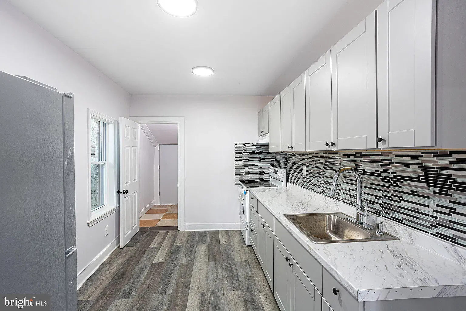 3 bed, 1.5 bath, $1,350 — Photo 1