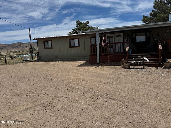 2nd image of 5 Rhoda Ln