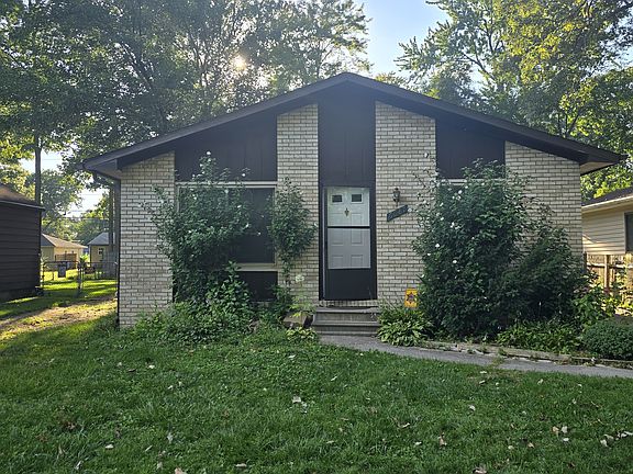 2nd image of 6087 N Linville St