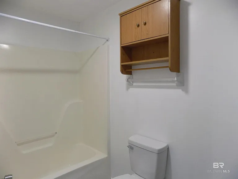 23266 Wilson Dr — Photo 8
