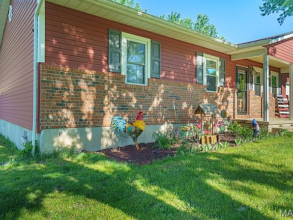 5th image of 206 Brookridge Dr