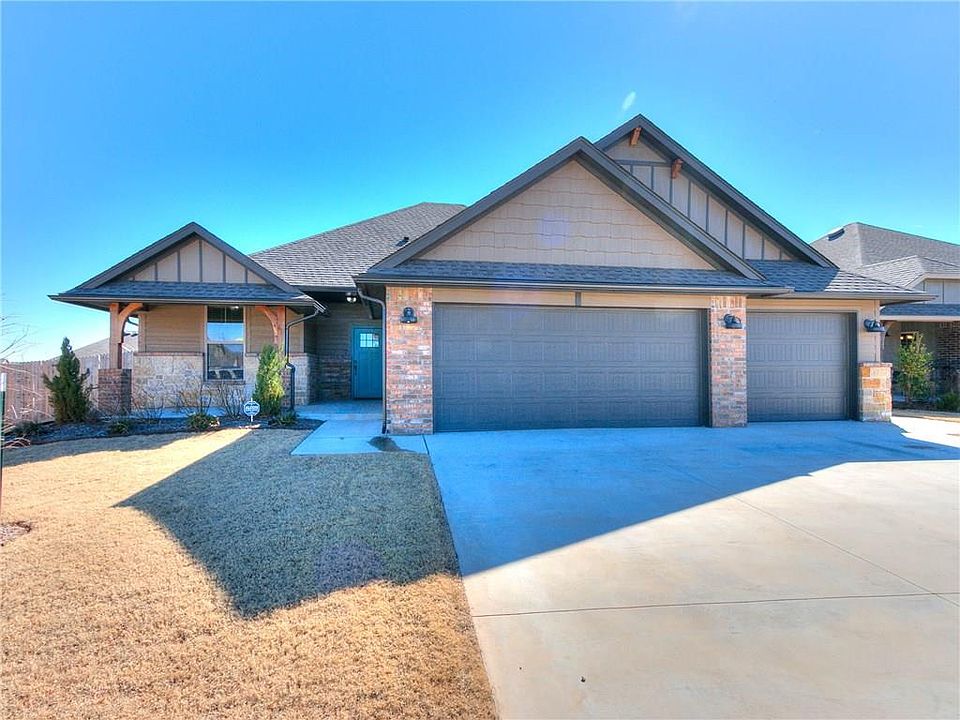 1st image of 13324 Outdoor Living Dr