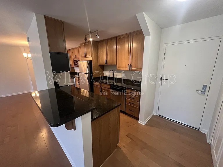 3965 N Meridian St #2D — Photo 5