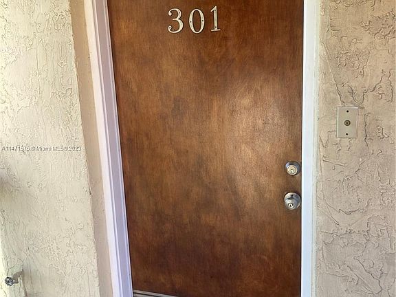 4th image of 5290 W 21st Ct APT 301