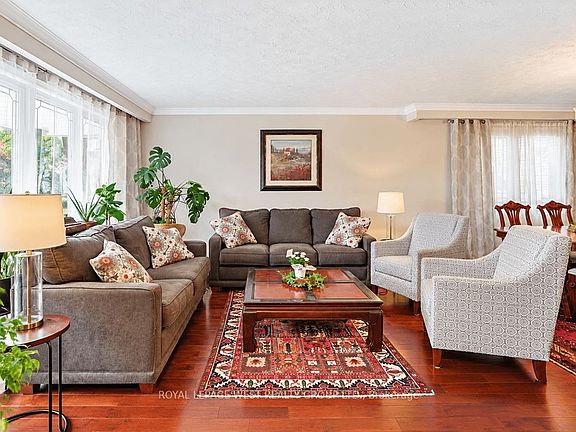4th image of 292 La Rose Ave