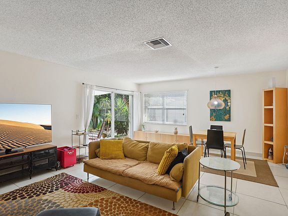 4th image of 2180 S Seacrest Boulevard