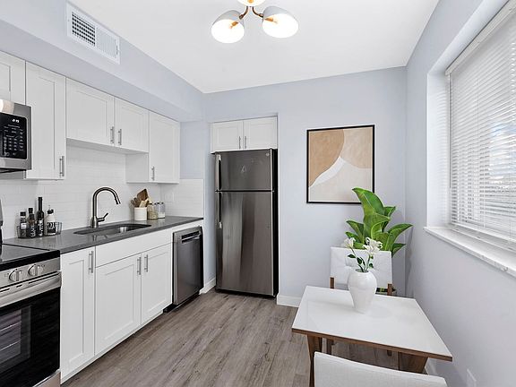 4th image of 7201-05 Gravois Rd #1S
